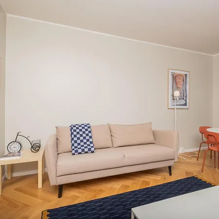 Spacious 2 Bedrooms Middle Of The شقة هلسنكي