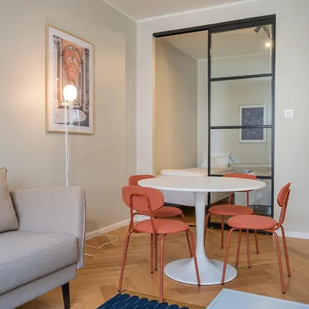 Spacious 2 Bedrooms Middle Of The شقة هلسنكي